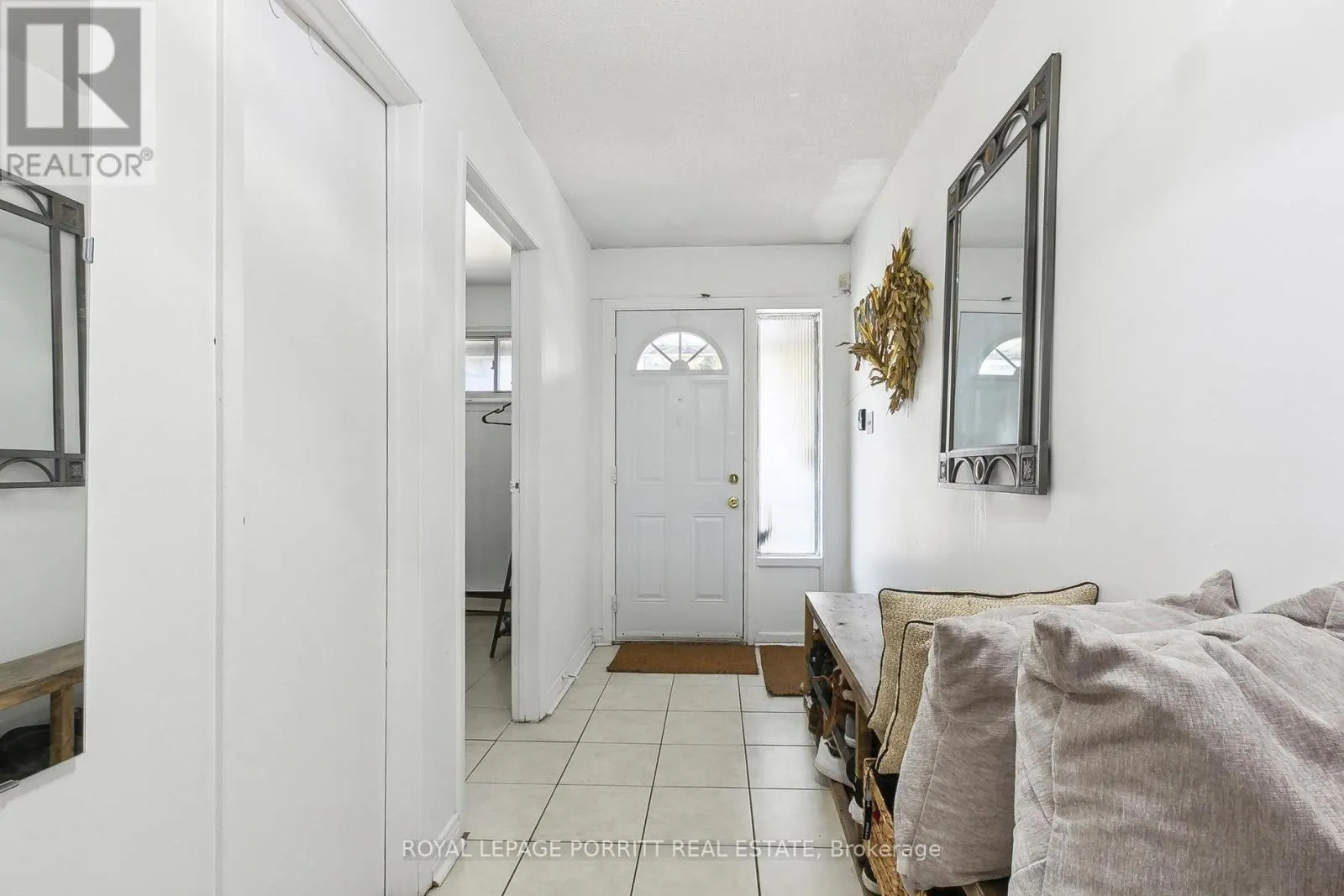 17 - 1415 FIELDLIGHT BOULEVARD