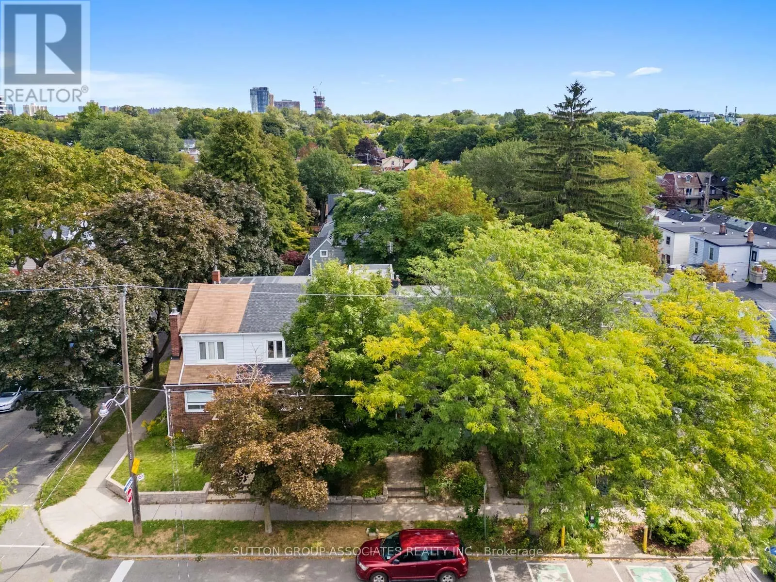 35 ROSEHEATH AVENUE
