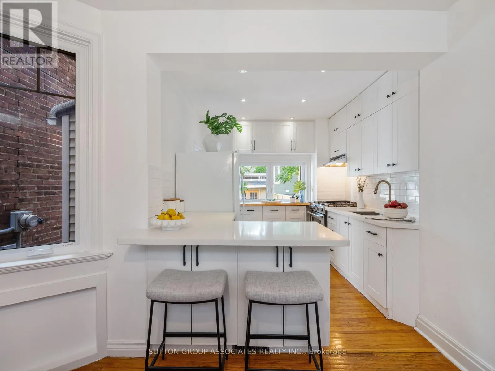 35 ROSEHEATH AVENUE