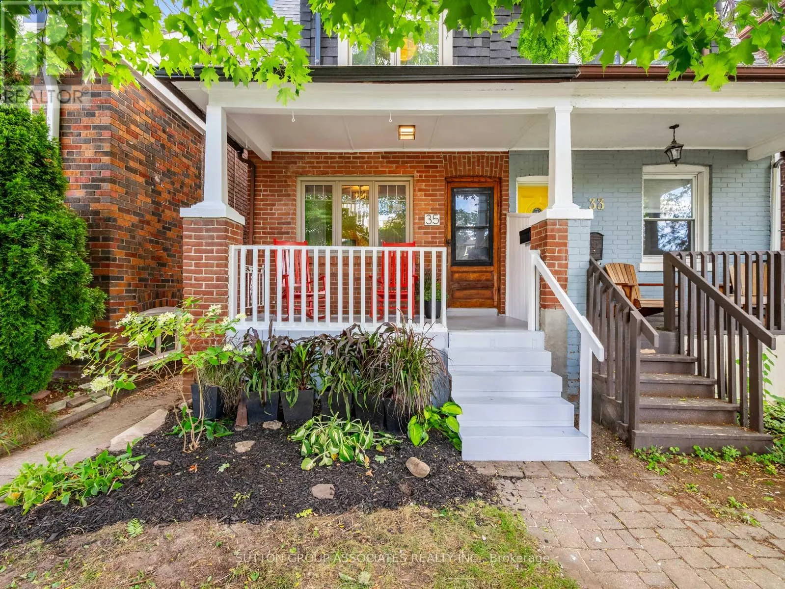 35 ROSEHEATH AVENUE