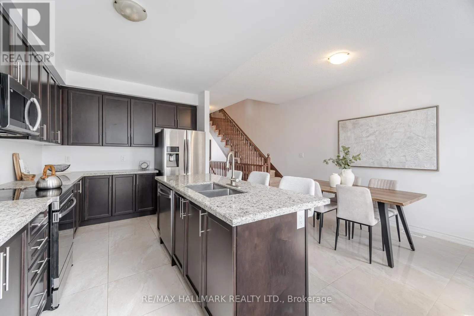148 HONEY CRISP LANE