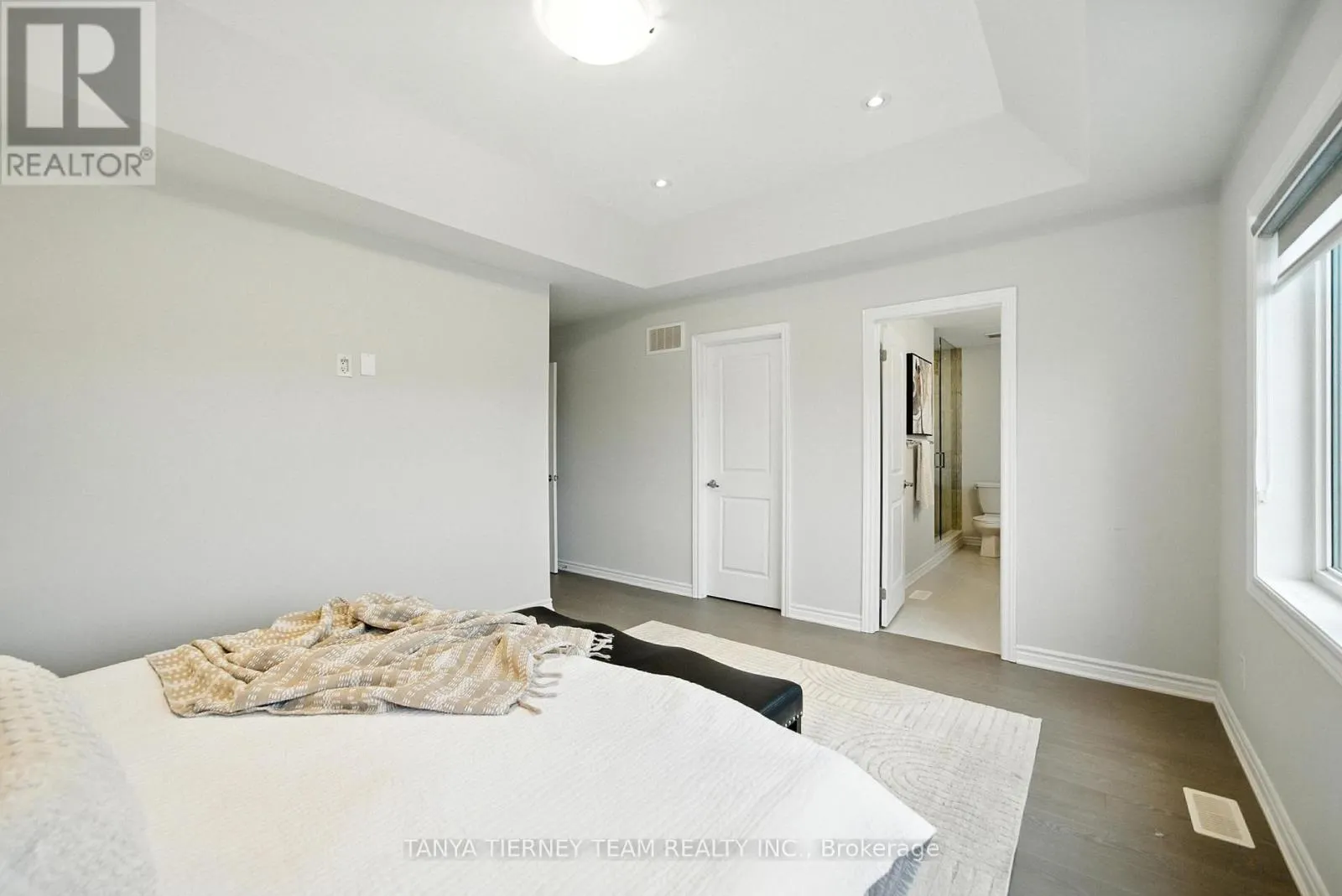 95 BREMNER STREET