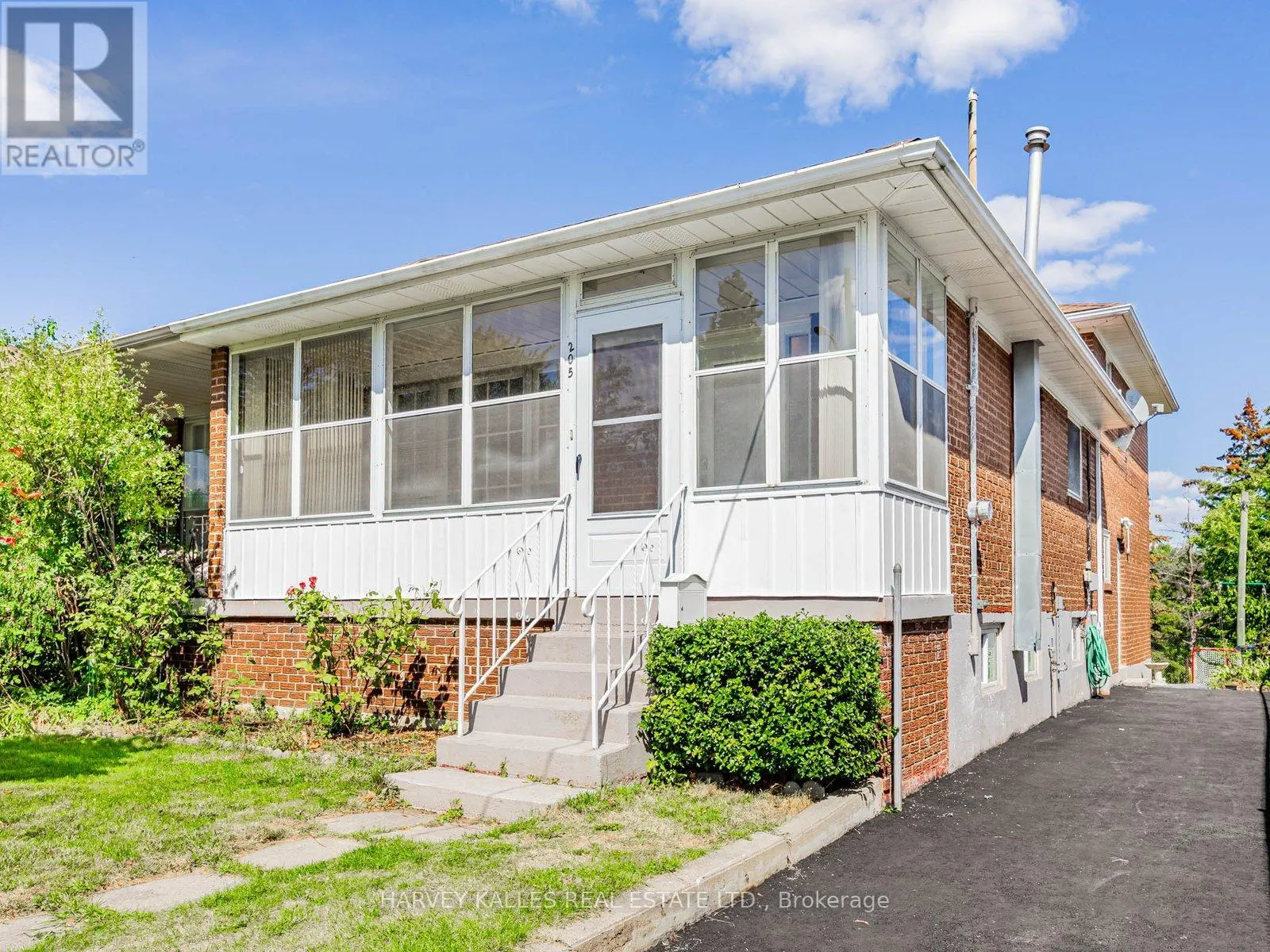 205 VAUXHALL DRIVE