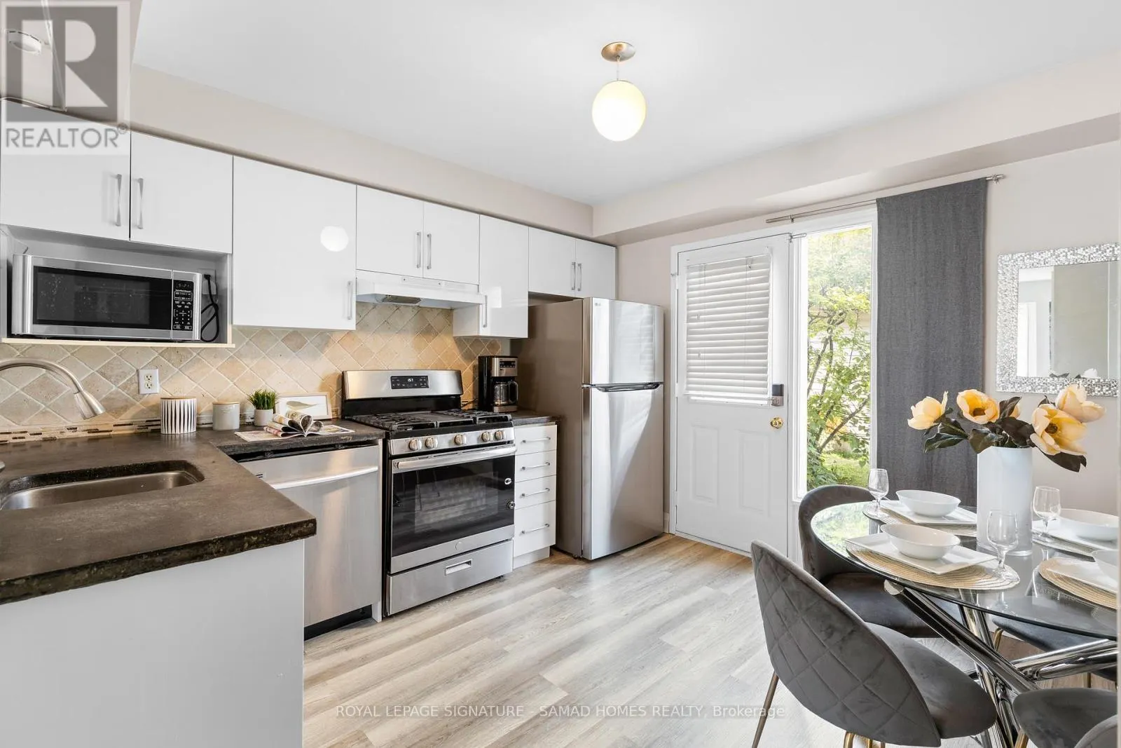 53 - 9522 SHEPPARD AVENUE E