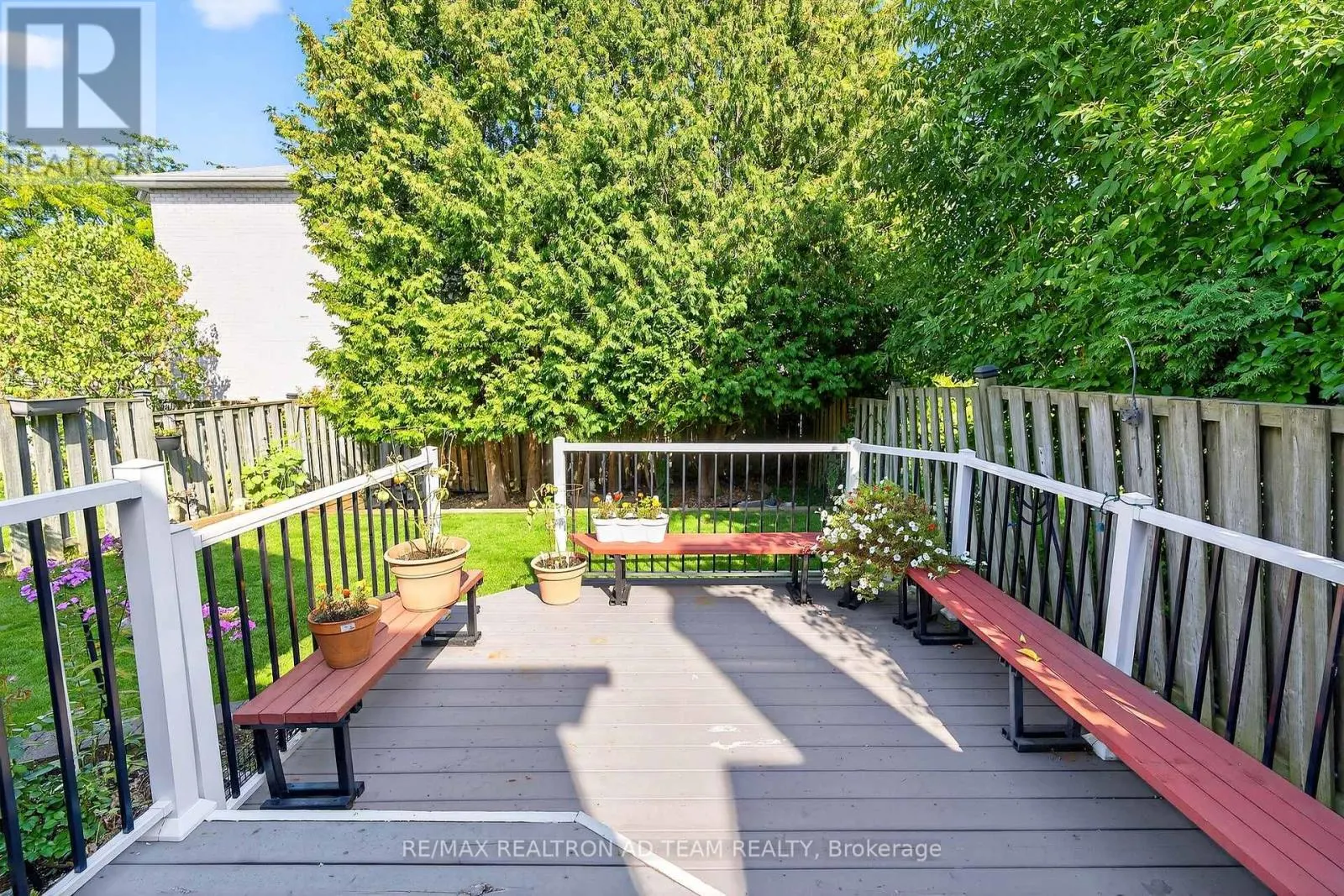 1303 REDWOOD LANE