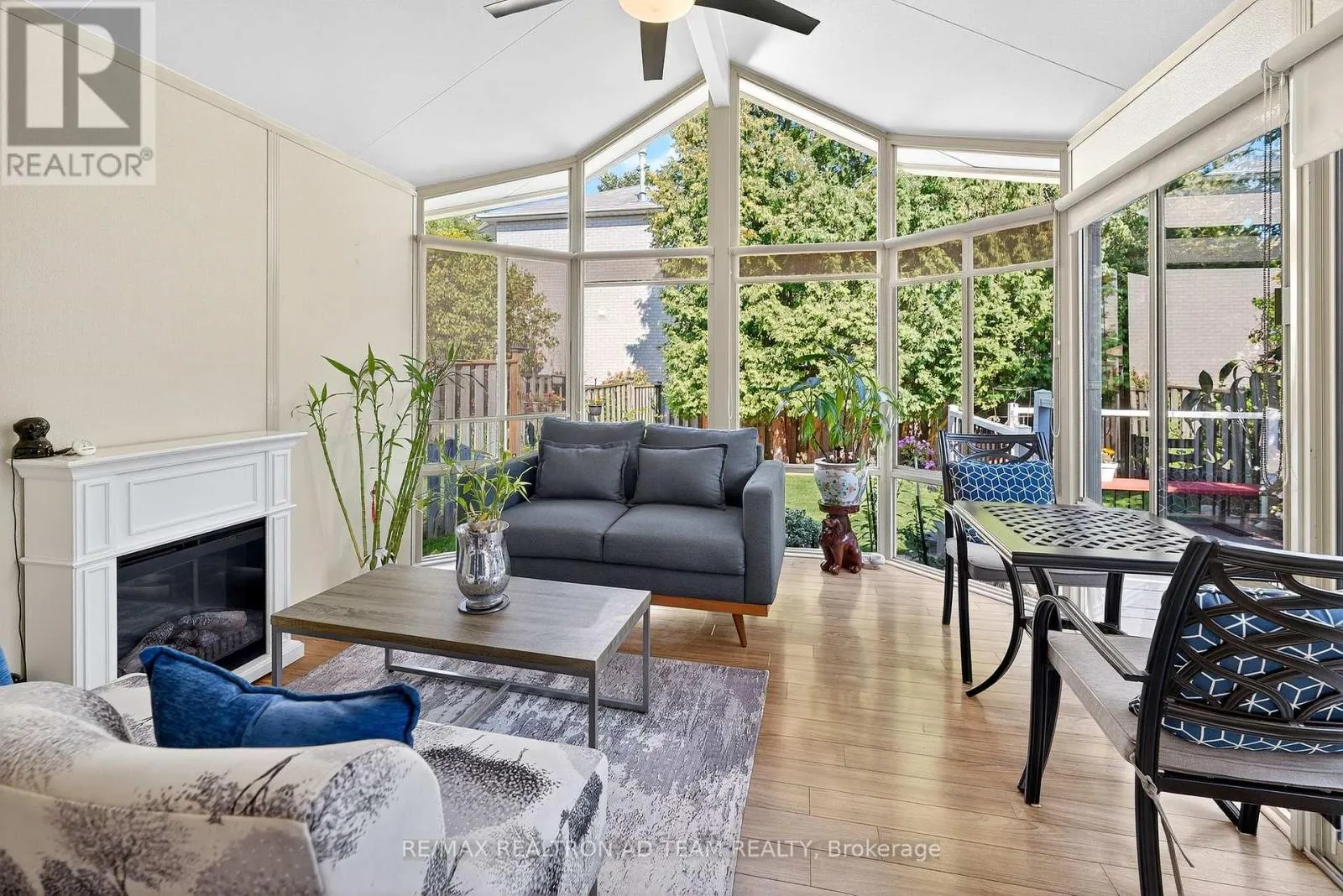 1303 REDWOOD LANE