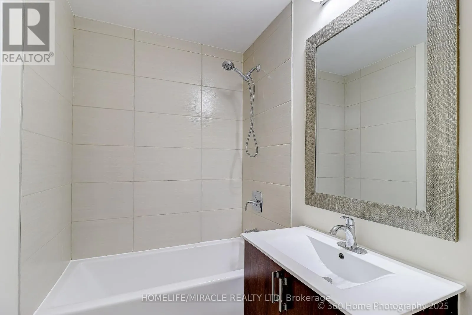 336 - 22 EAST HAVEN DRIVE