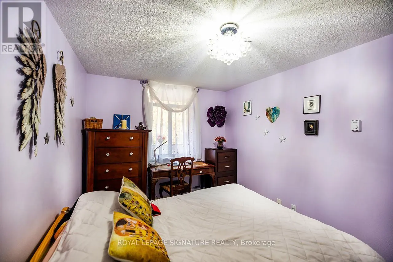 4203 - 50 OLD KINGSTON ROAD