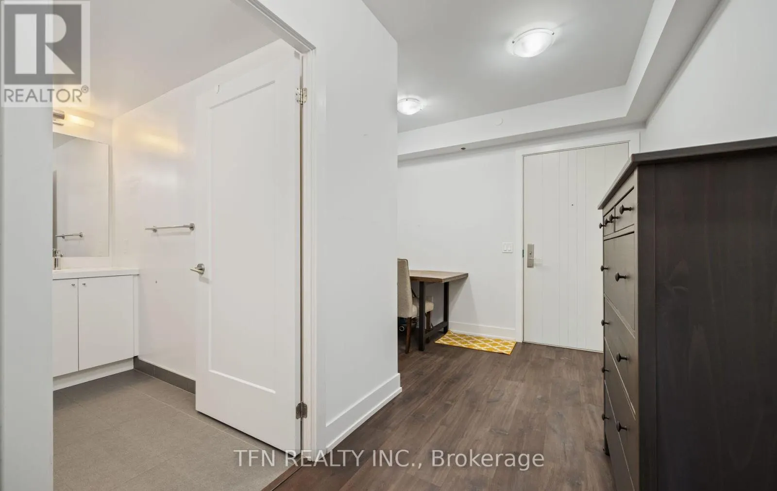 219 - 2550 SIMCOE STREET N