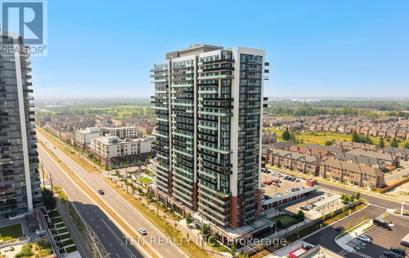 219 - 2550 SIMCOE STREET N