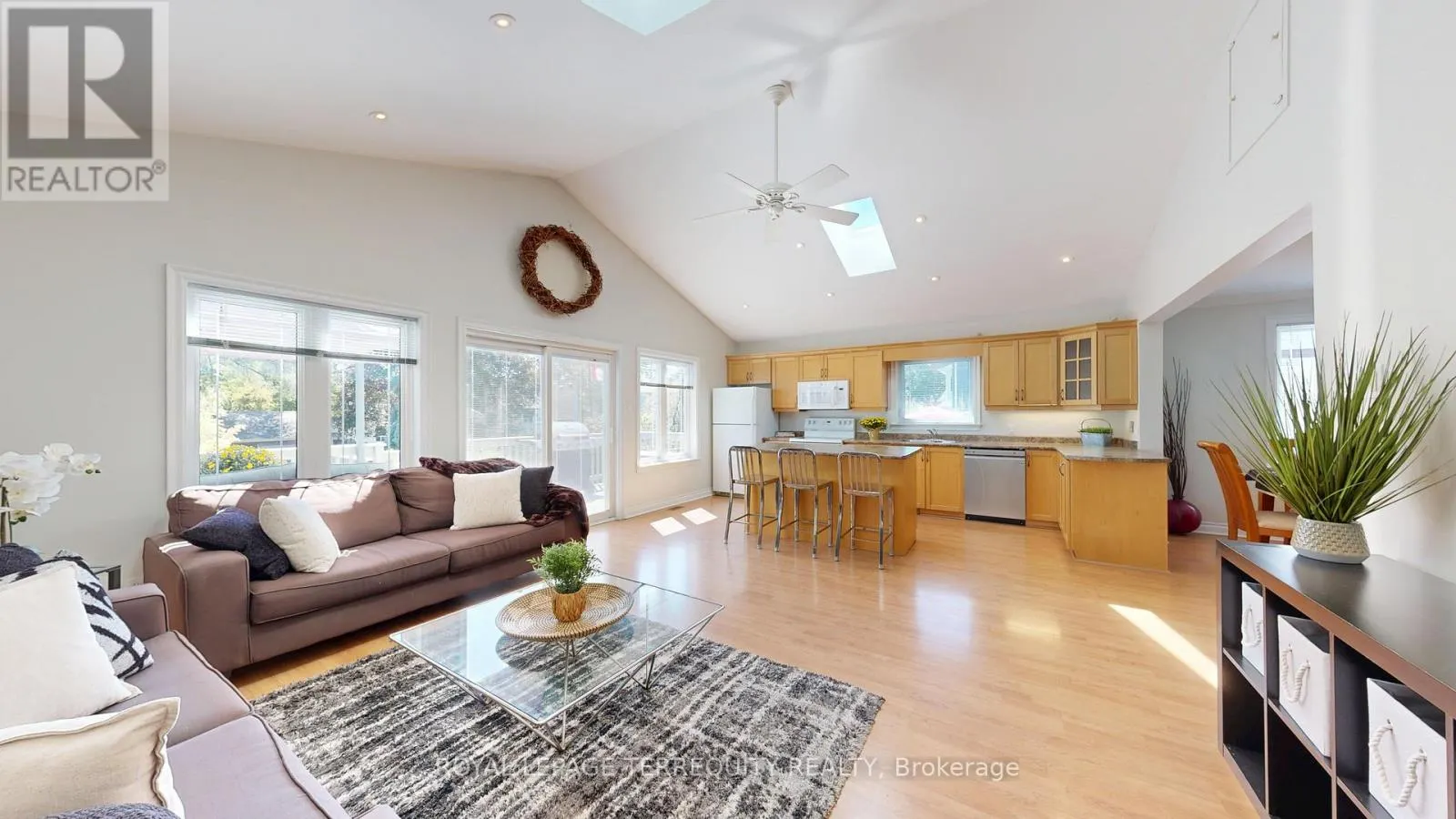 49 FURNIVAL ROAD