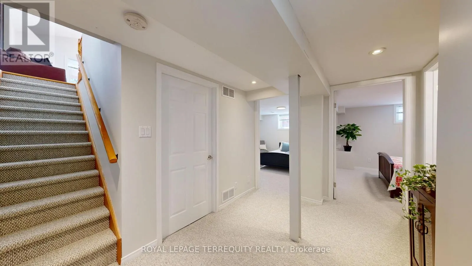 49 FURNIVAL ROAD