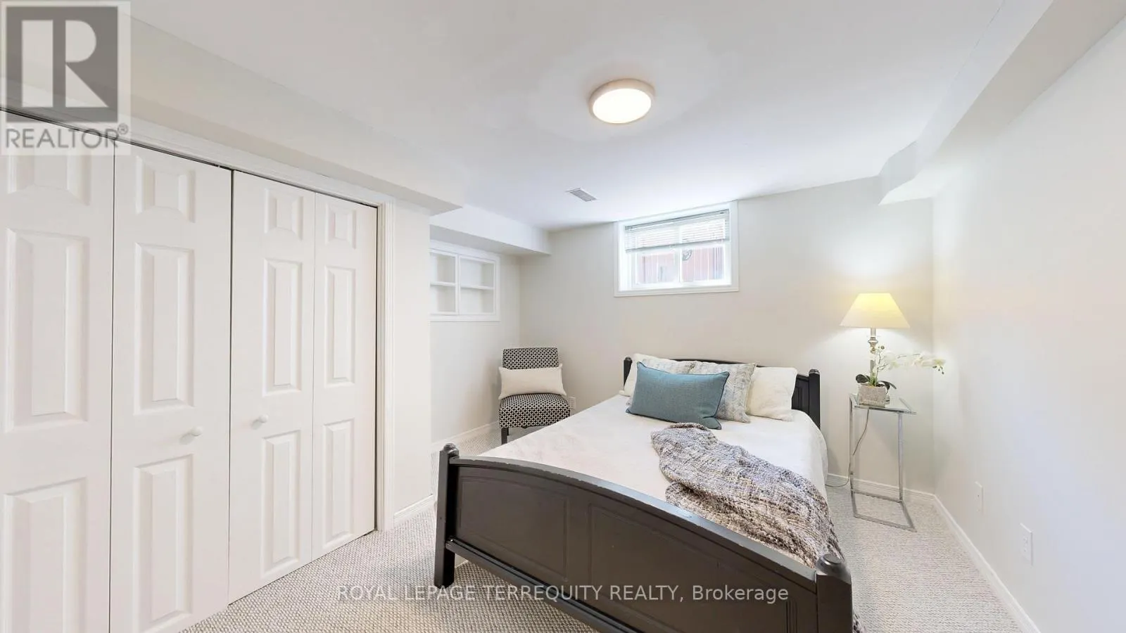 49 FURNIVAL ROAD