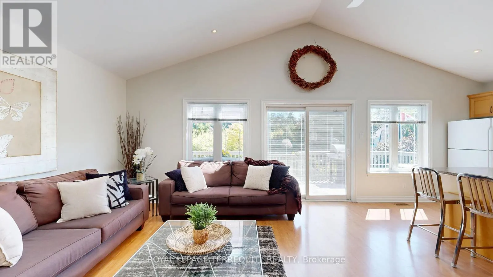 49 FURNIVAL ROAD