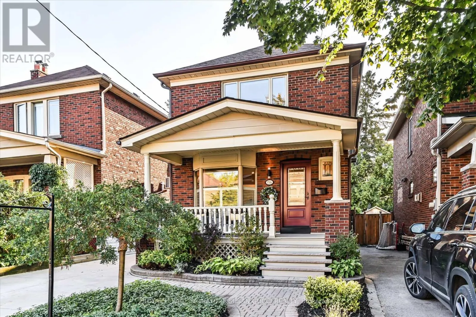 156 LINSMORE CRESCENT