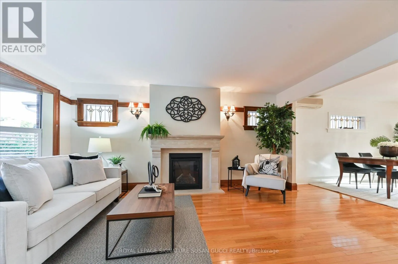 156 LINSMORE CRESCENT