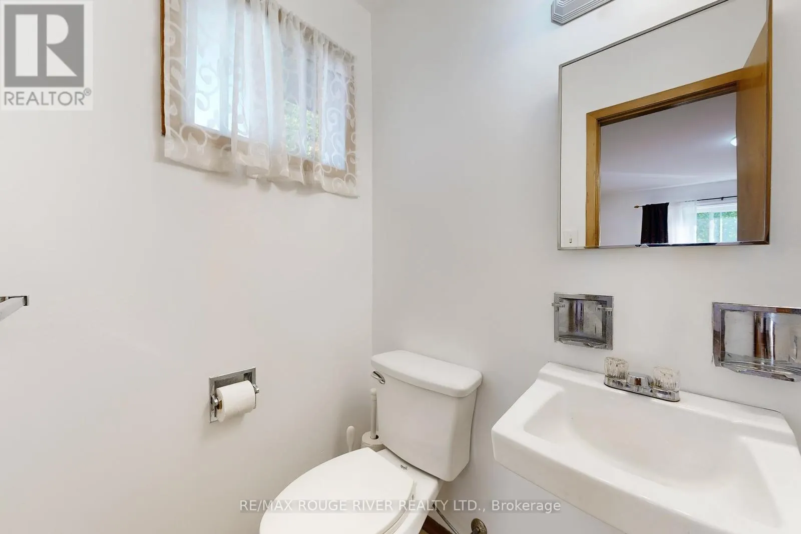 16 HAVILAND DRIVE