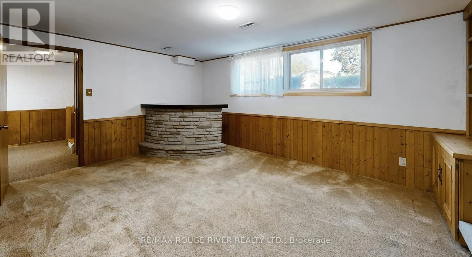 16 HAVILAND DRIVE