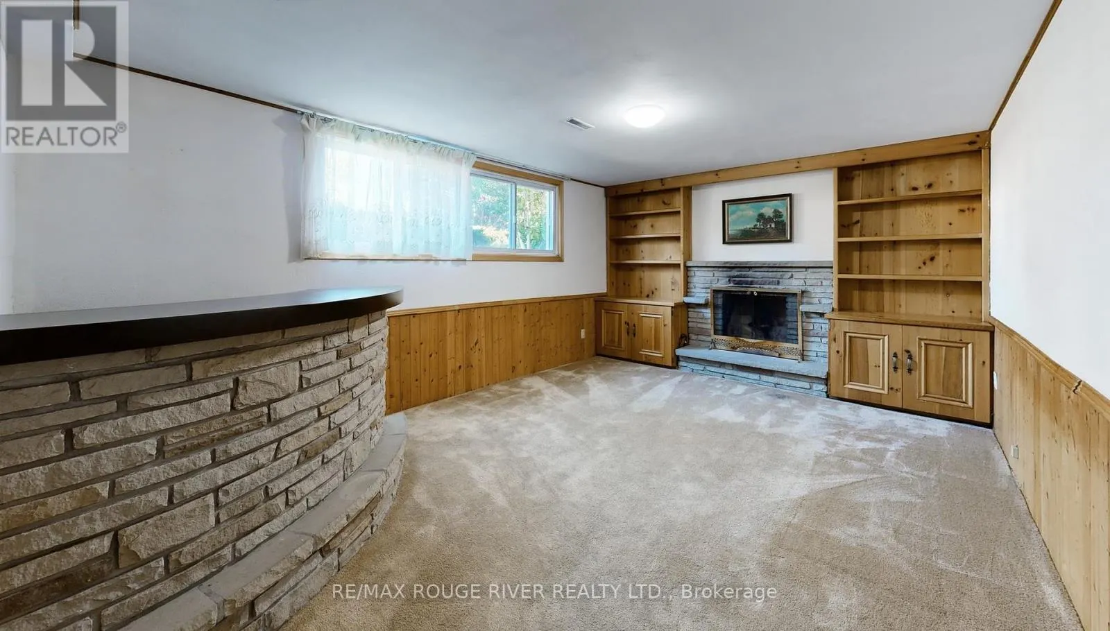 16 HAVILAND DRIVE