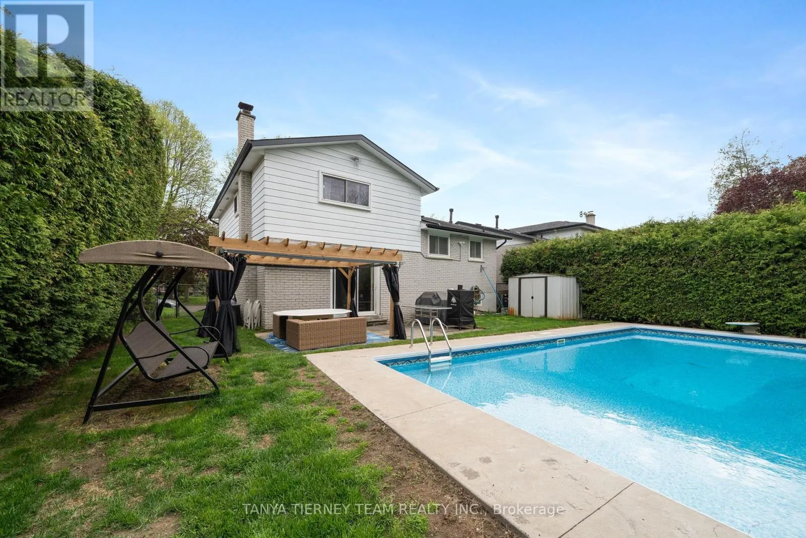 728 BERMUDA AVENUE