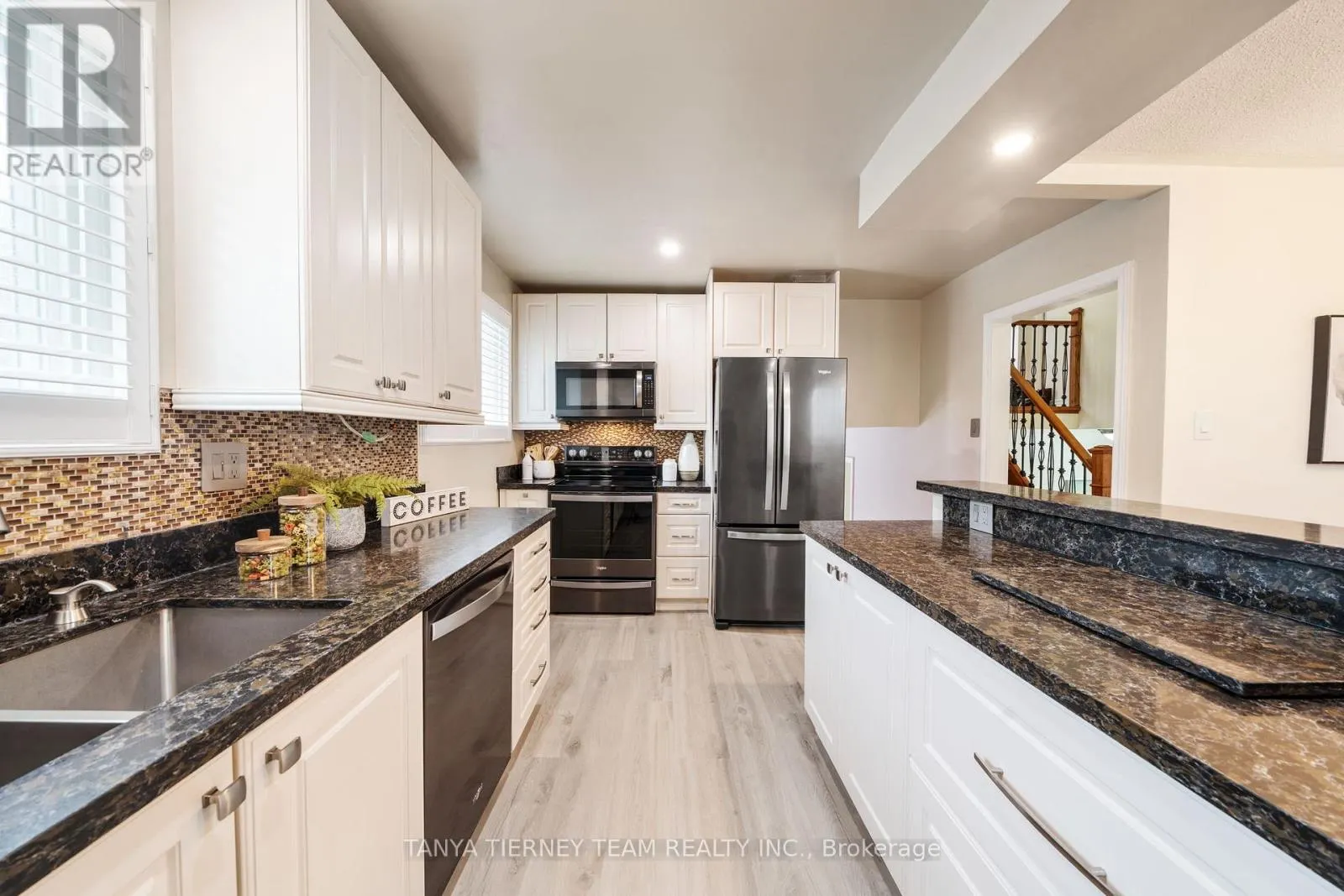 728 BERMUDA AVENUE