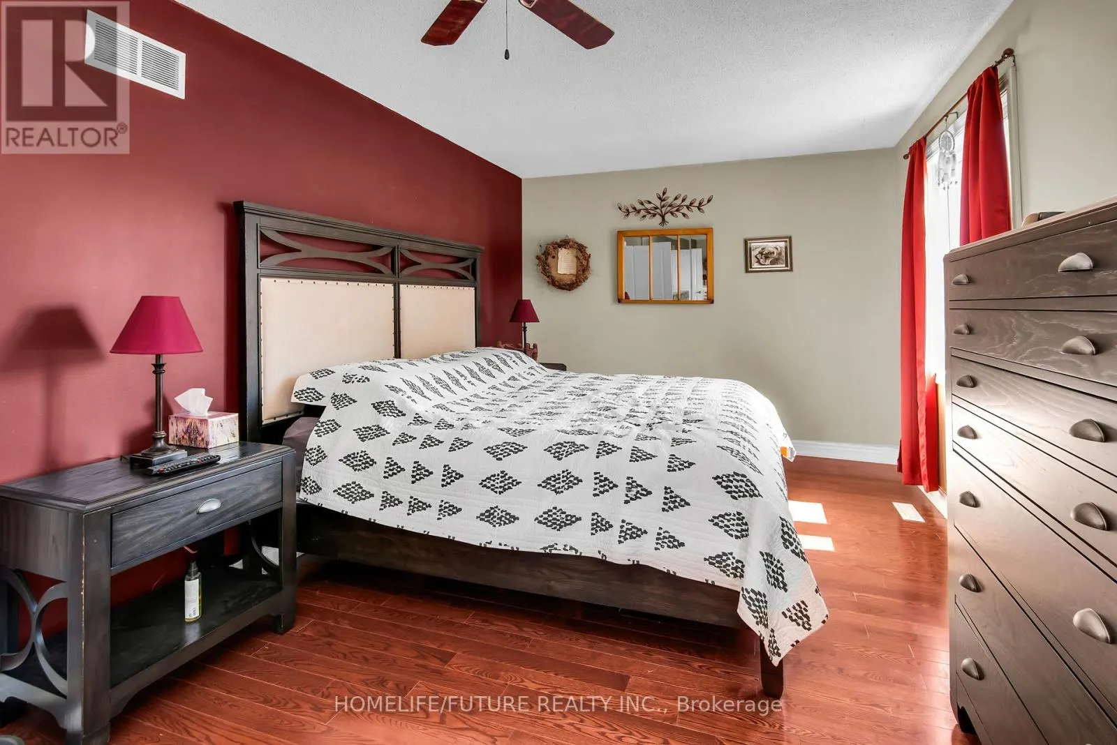1757 SHADYBROOK DRIVE