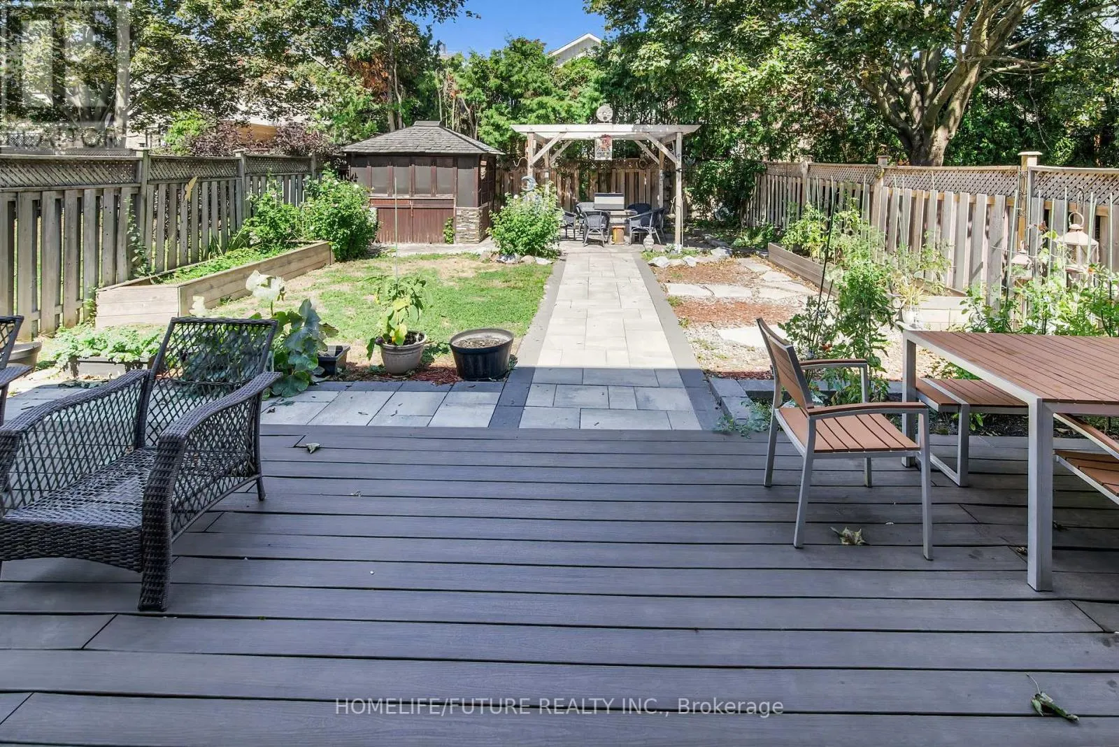 1757 SHADYBROOK DRIVE