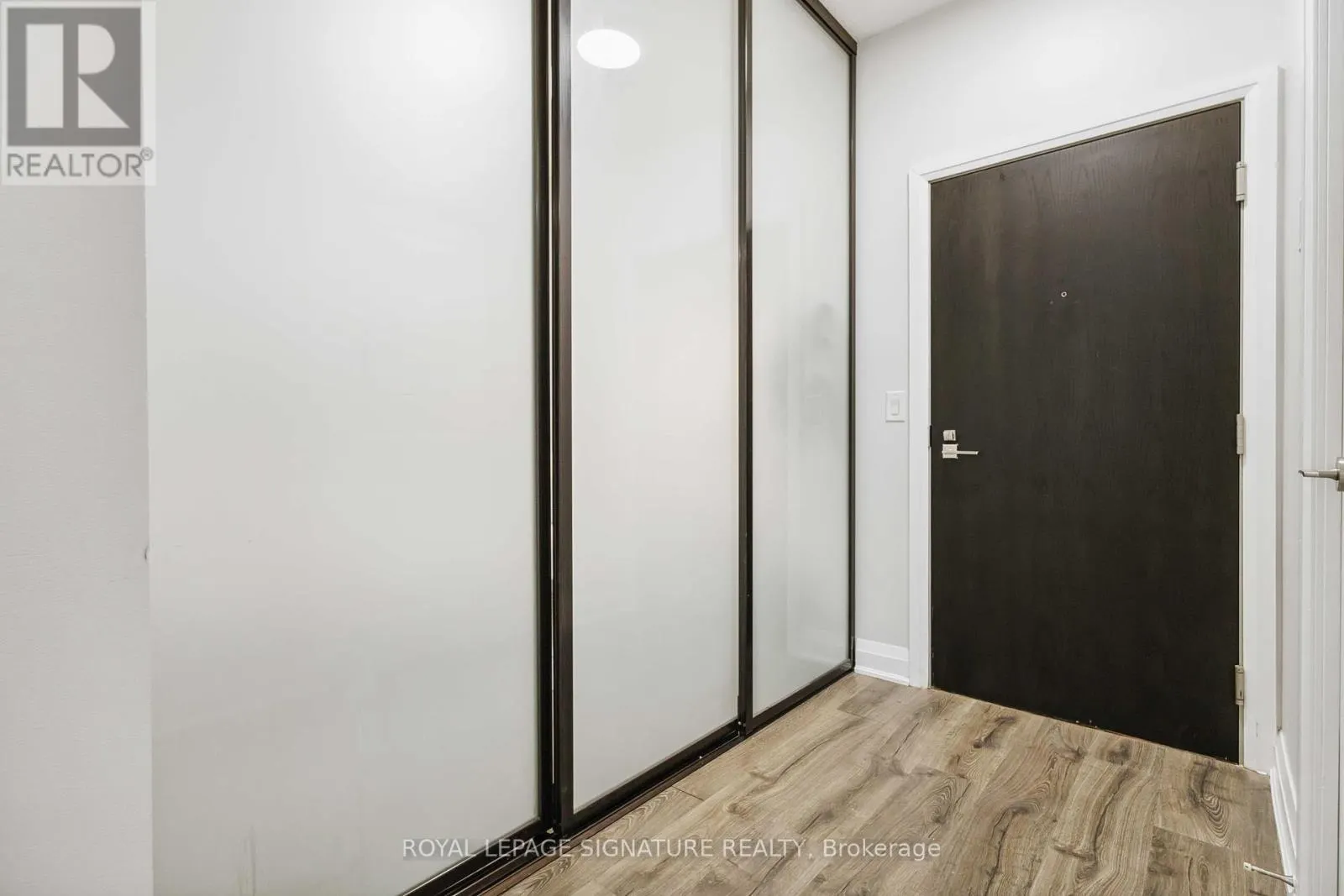 212 - 3520 DANFORTH AVENUE
