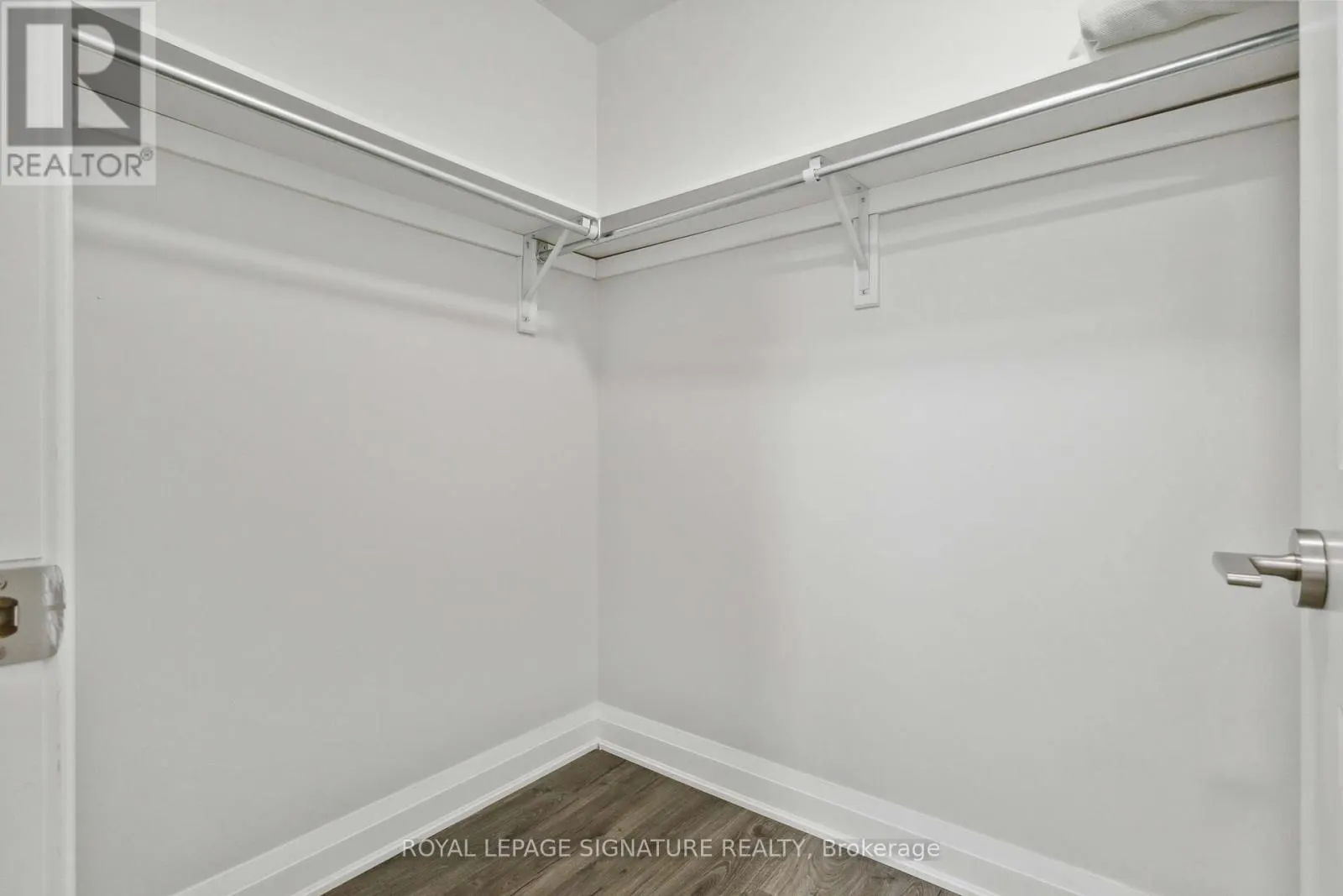 212 - 3520 DANFORTH AVENUE