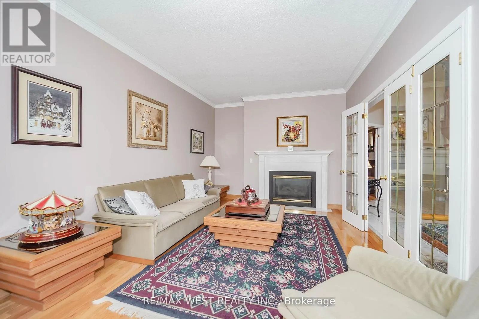 113 SANDCHERRY COURT