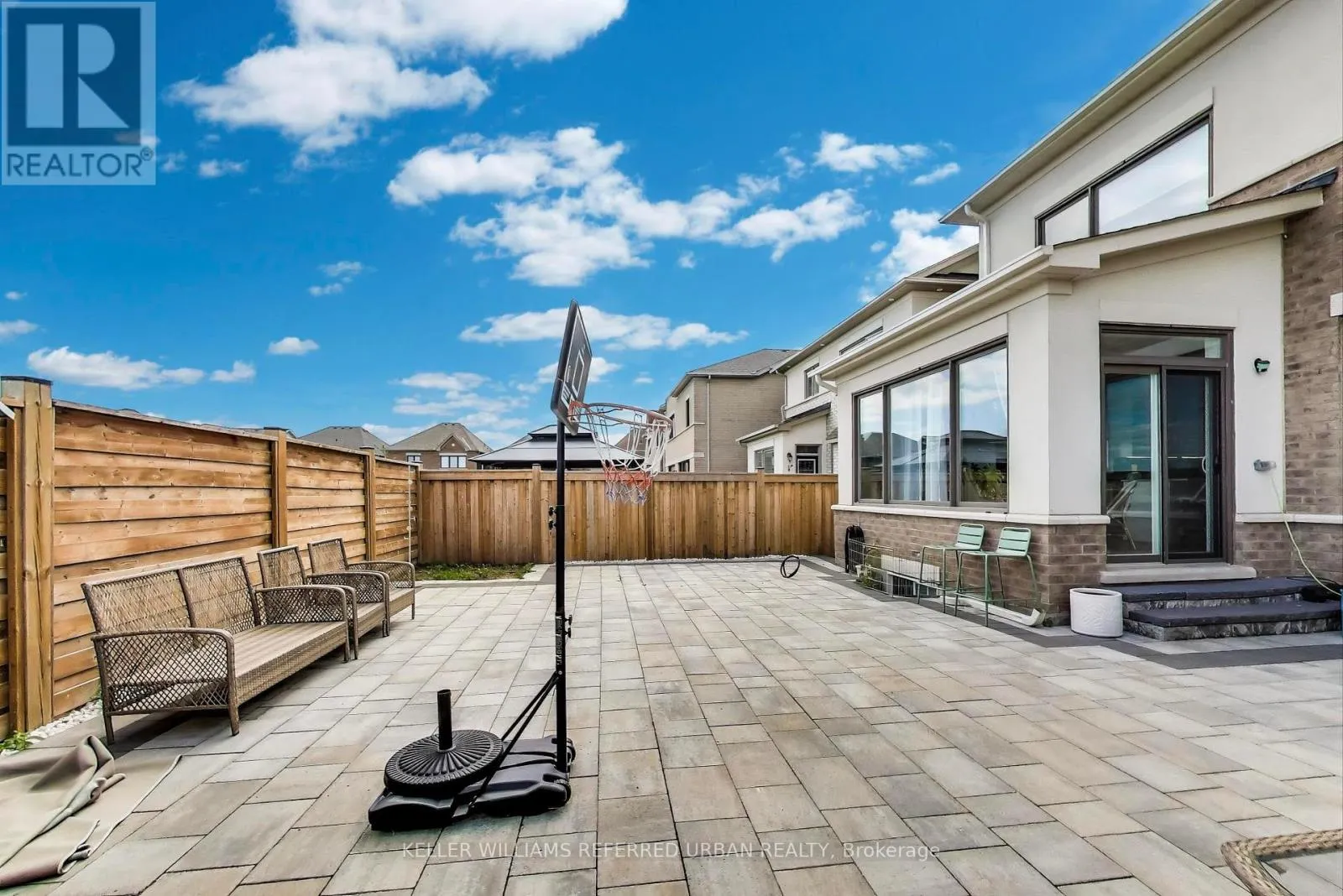 59 MASKELL CRESCENT
