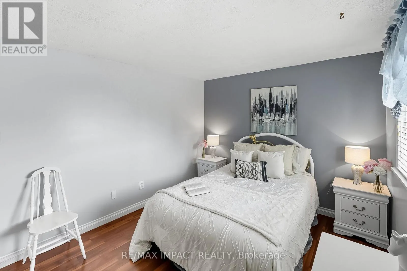 1506 FENELON CRESCENT
