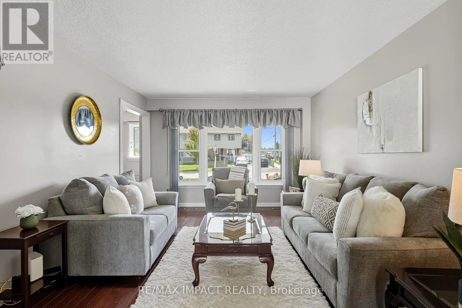 1506 FENELON CRESCENT