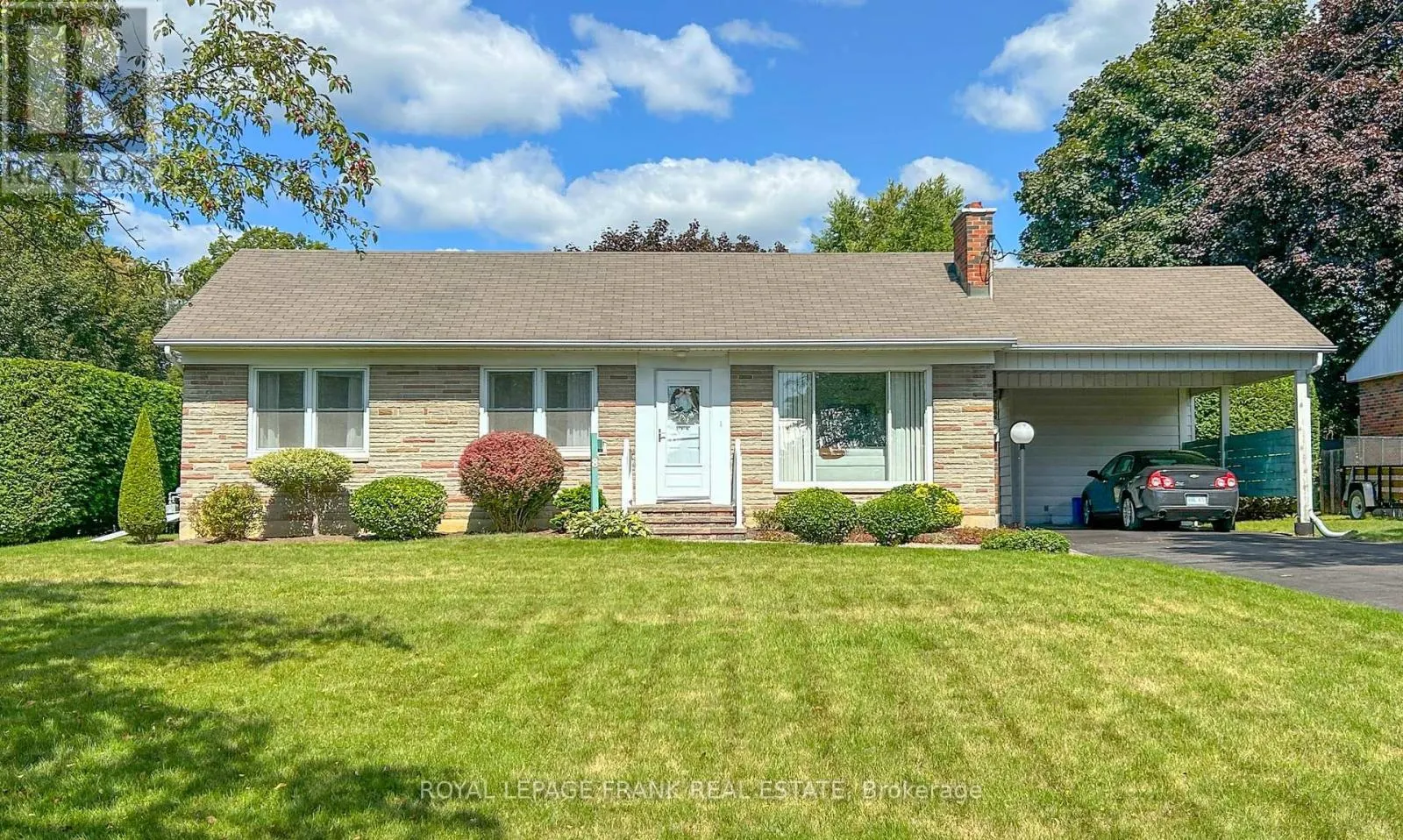 8 EDSALL AVENUE