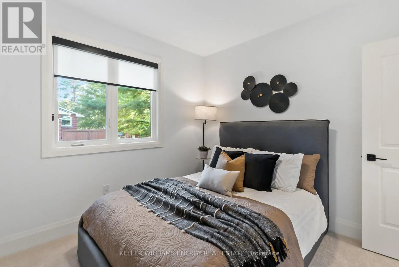 56 MEADOW CRESCENT