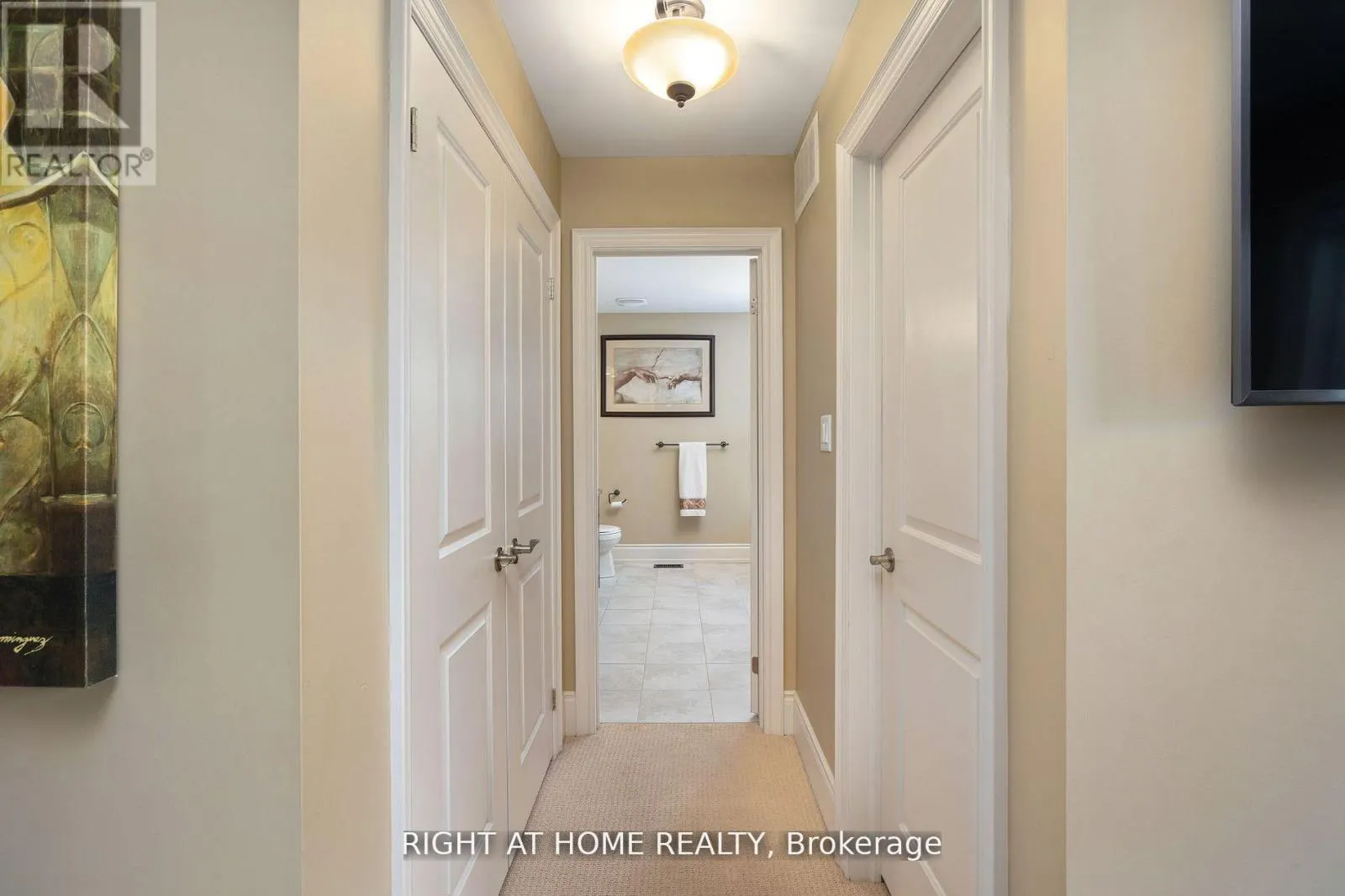 25 CHARTERHOUSE DRIVE N