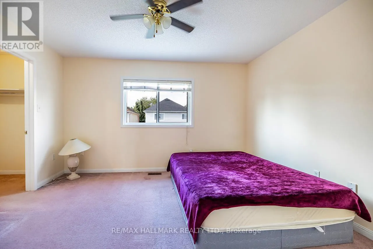 32 SAMANDRIA AVENUE
