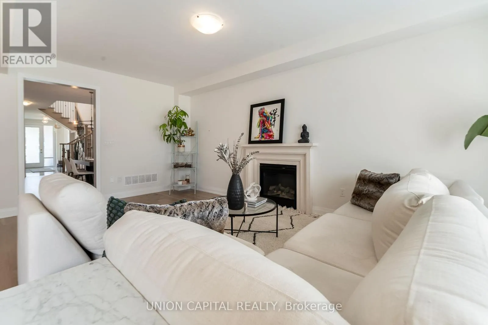 41 AUCKLAND DRIVE