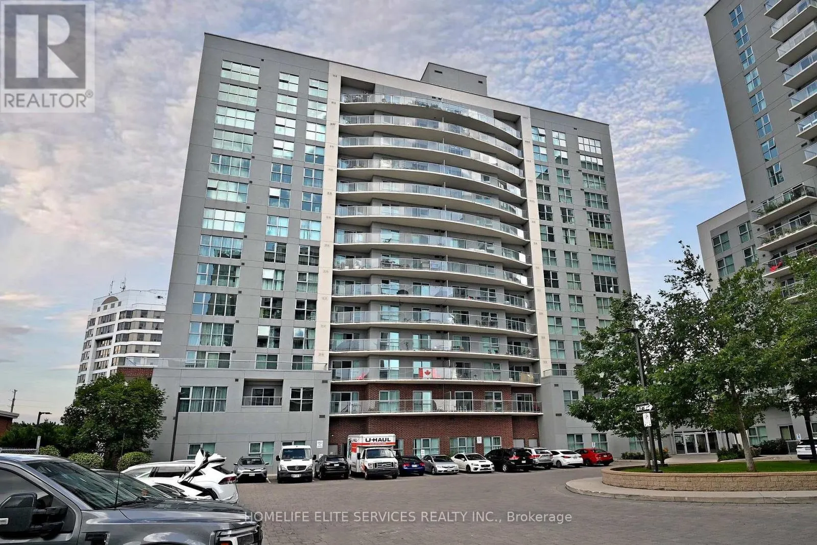 210 - 2152 LAWRENCE AVENUE E