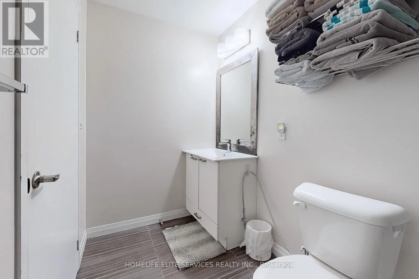 210 - 2152 LAWRENCE AVENUE E