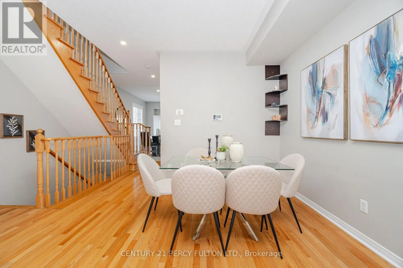 28 - 530 KINGSTON ROAD