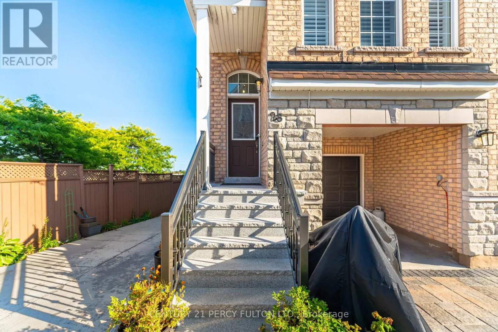 28 - 530 KINGSTON ROAD