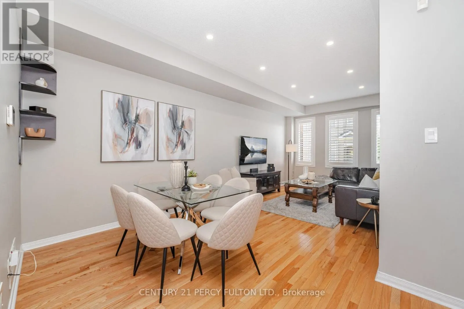 28 - 530 KINGSTON ROAD