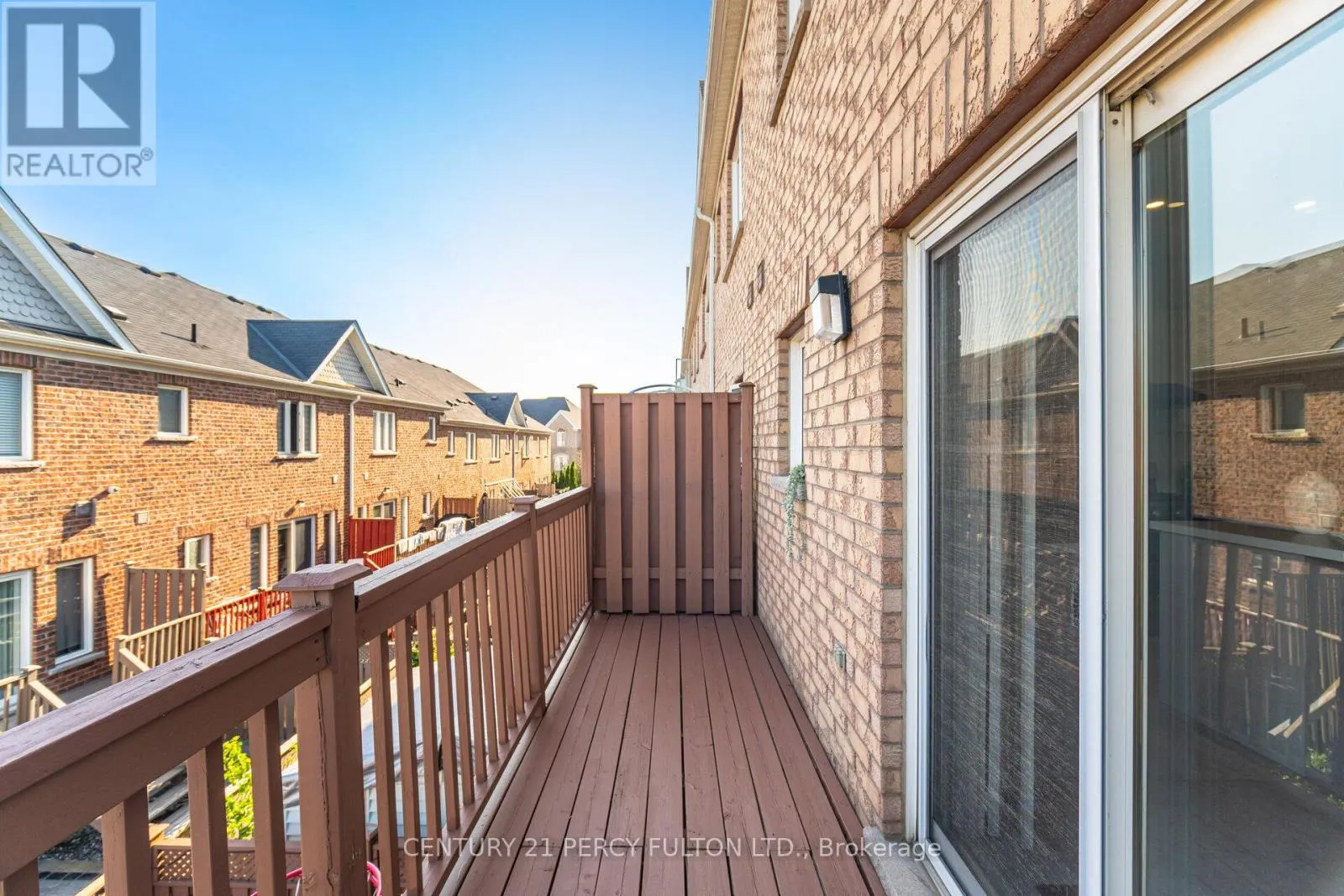 28 - 530 KINGSTON ROAD
