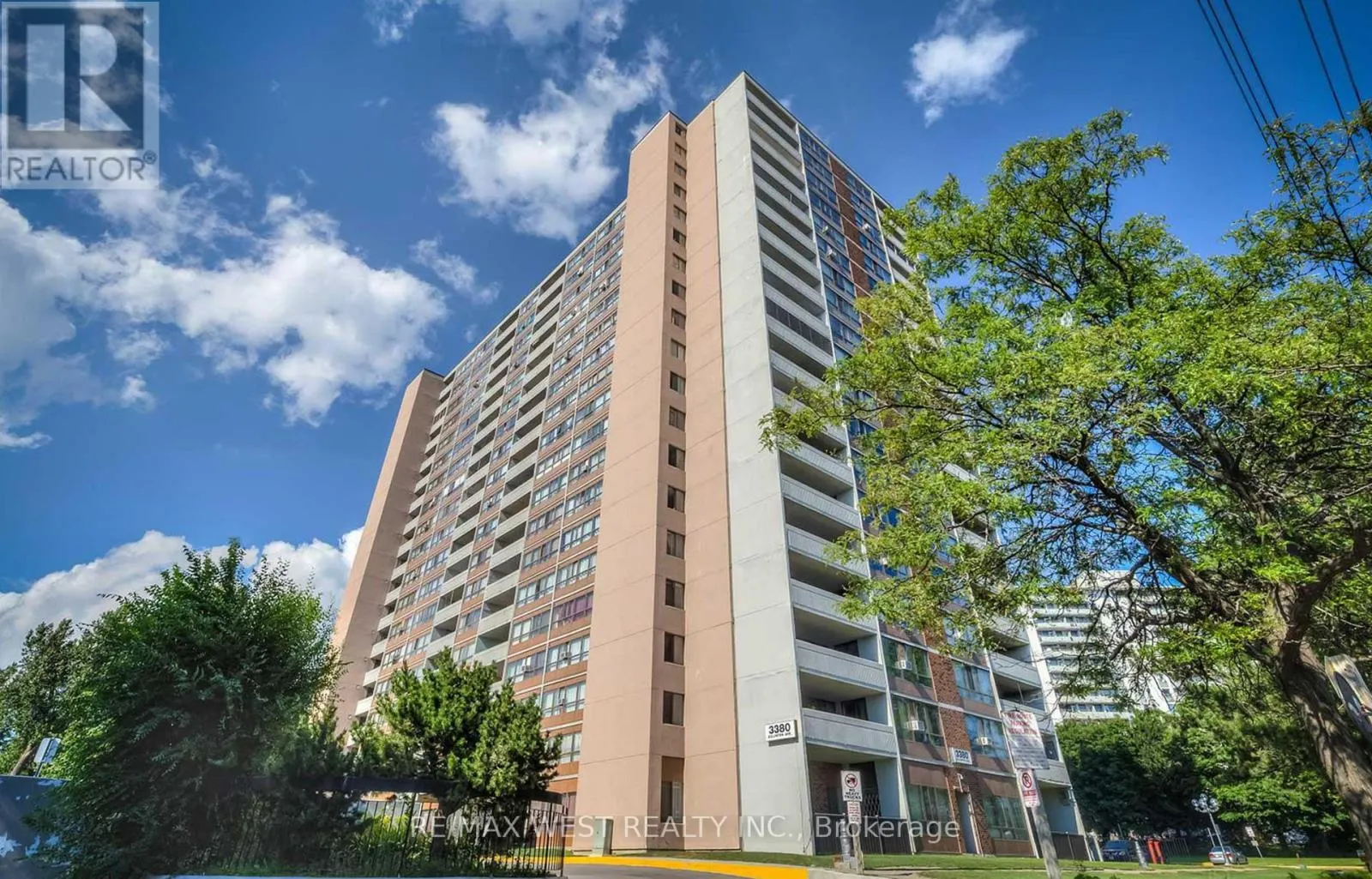 801 - 3380 EGLINTON AVENUE E