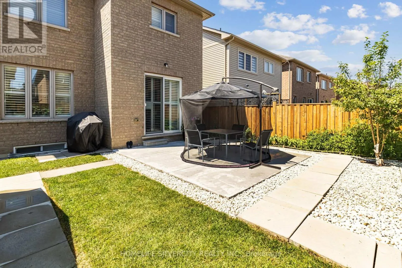 MAIN - 411 WINDFIELDS FARM DRIVE W