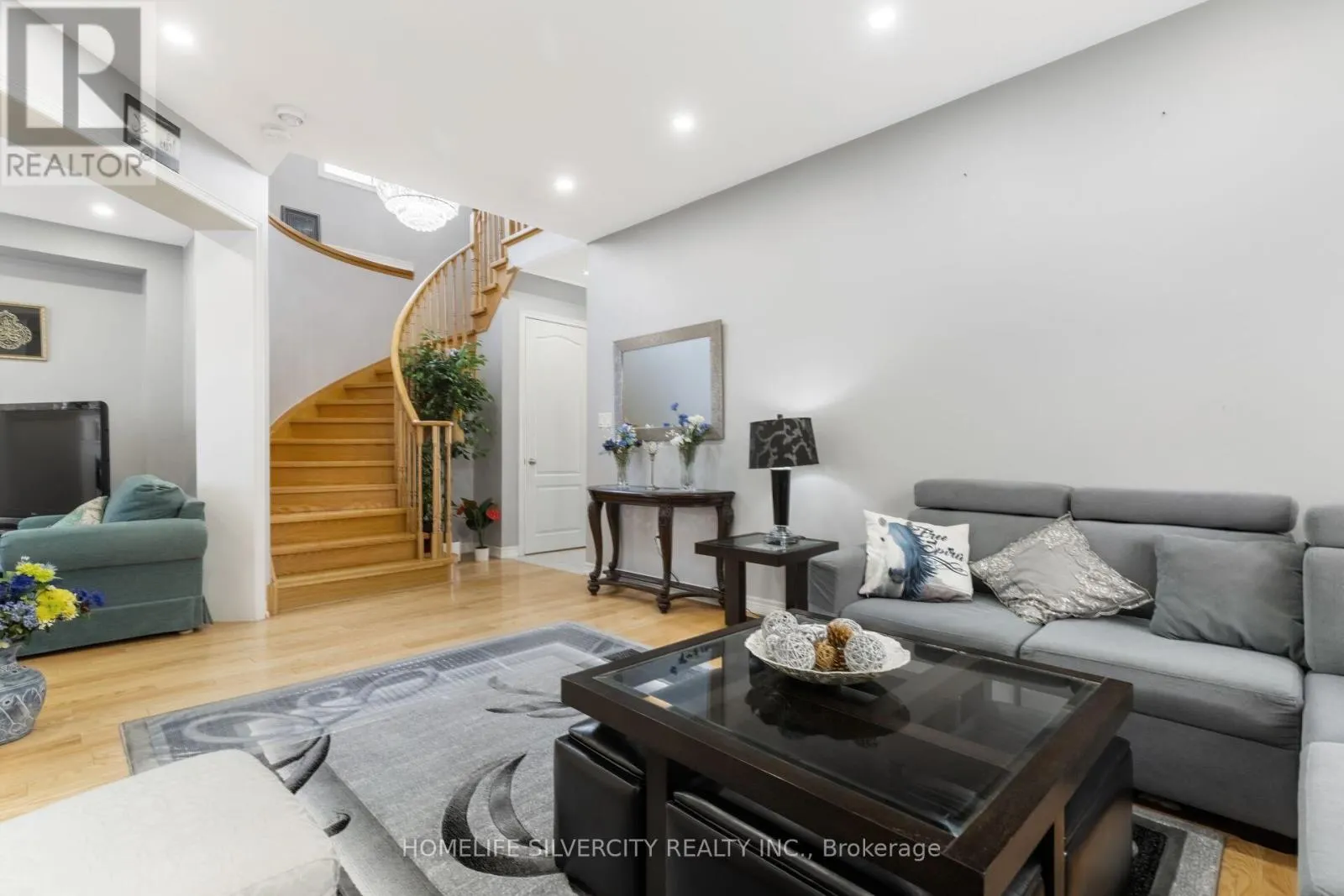 MAIN - 411 WINDFIELDS FARM DRIVE W