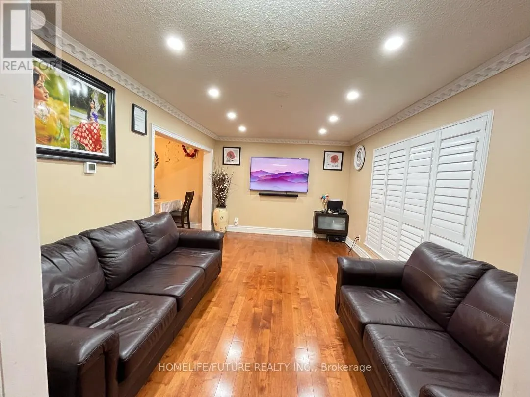 97 DUNSFOLD DRIVE