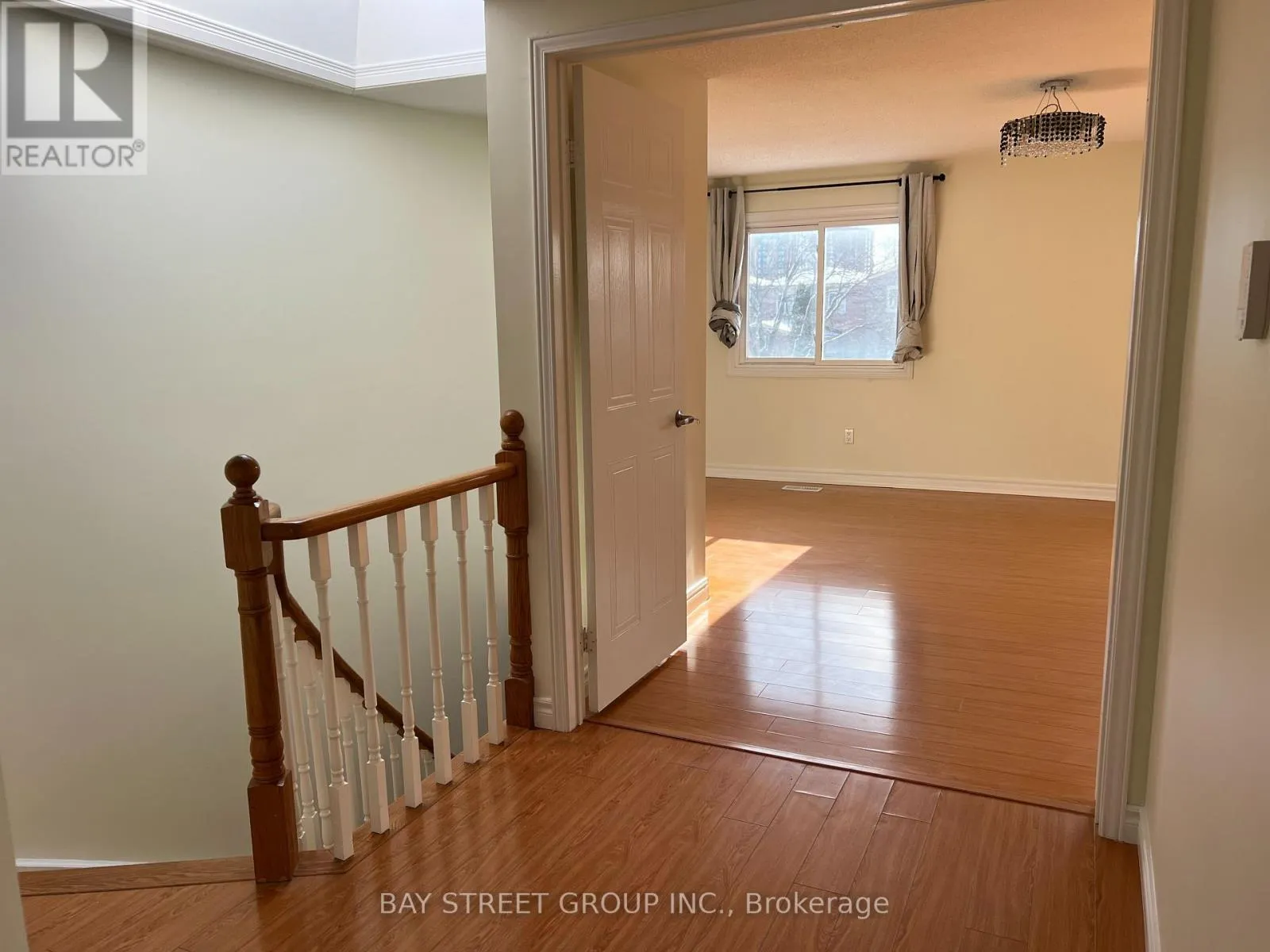 38 ENCHANTED HILLS CRESCENT