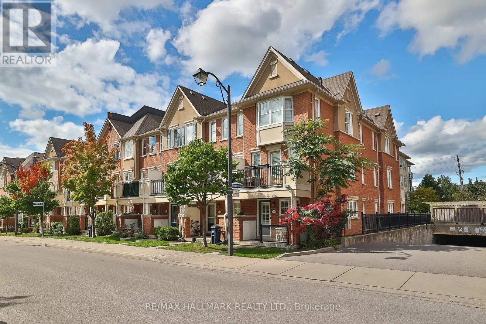 9 - 30 MENDELSSOHN STREET